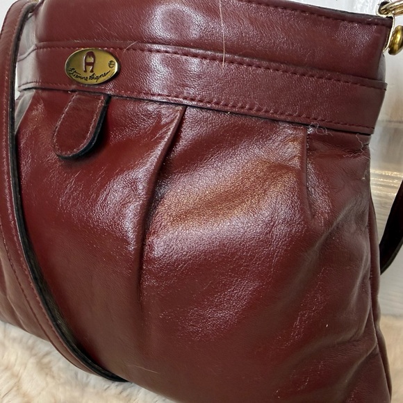 ETIENNE AIGNER SNAP FLEX-FRAME CLOSURE OXBLOOD BURGUNDY CORDOVAN CROSSBODY BAG - Picture 9 of 14